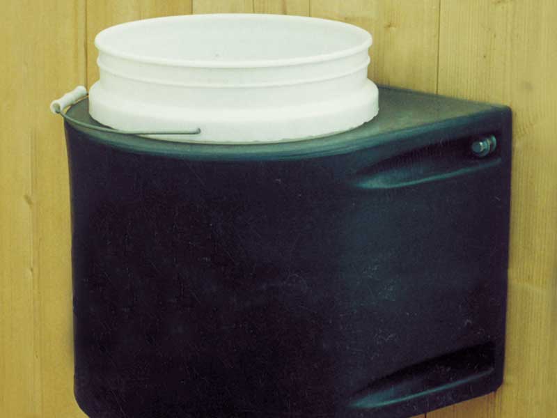 insulated_bucket_holder.jpg
