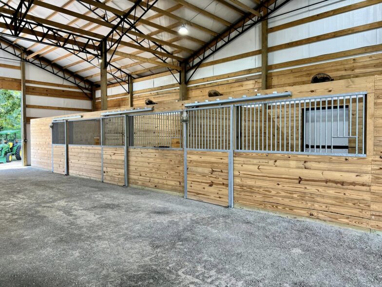 293762656_8579183688774469_3137034539938835725_n cambridge horse stalls