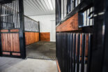 installing-interlocking-horse-stall-mats