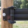 Black tightener in use