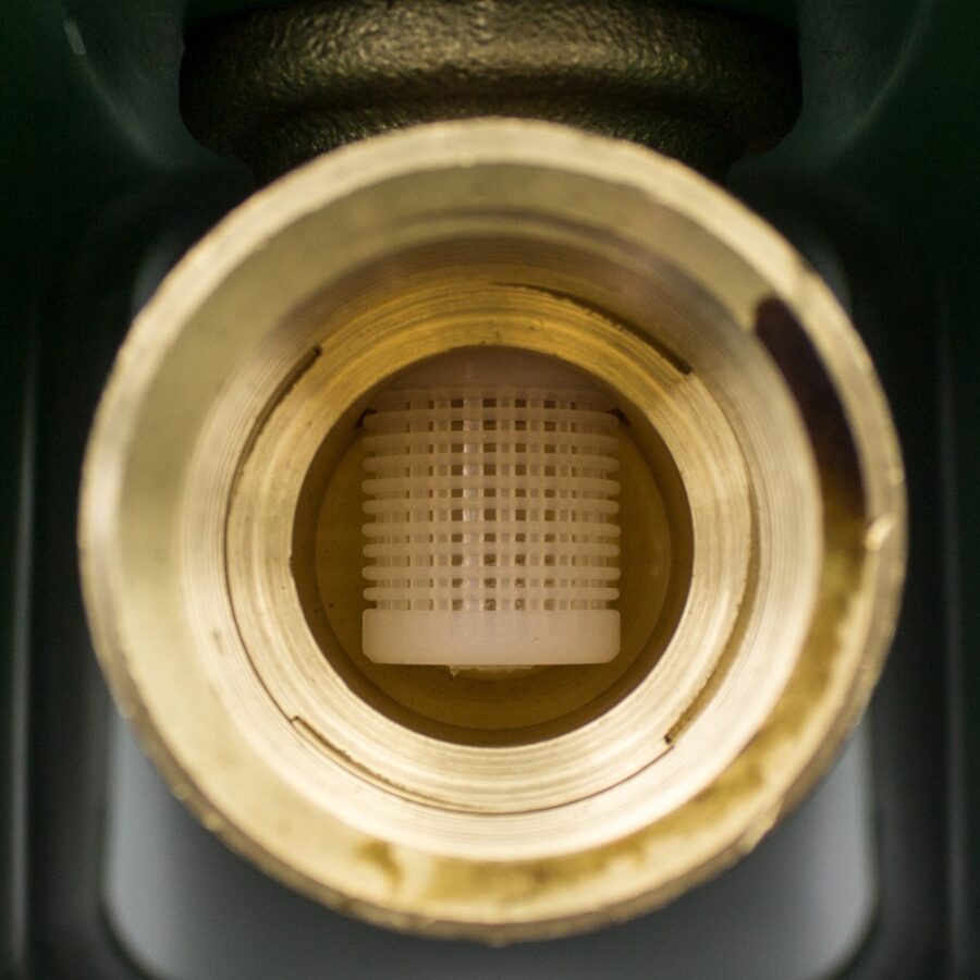 LHR_14.jpg LHR_14.jpg