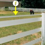 photo diagram of a yellow arrow pointing to the electrified electric tape