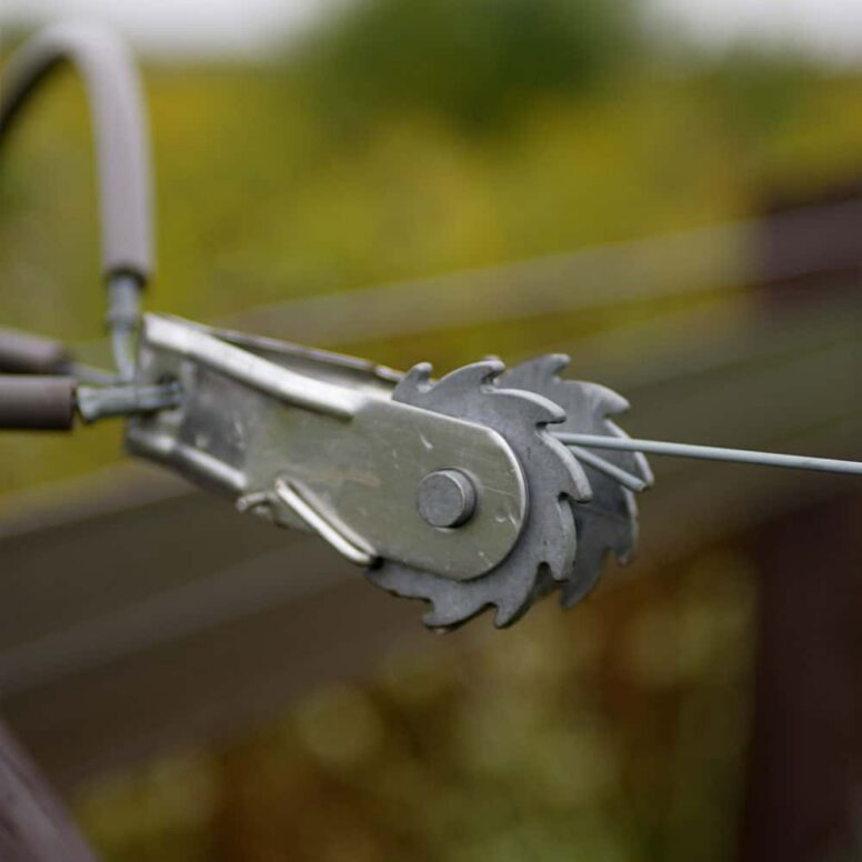 RTE_23.jpg closeup of tensioner