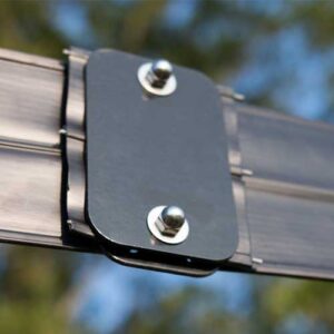 closeup of splice