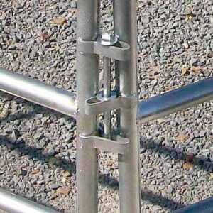 detail of fence connection for the extra tall round pen