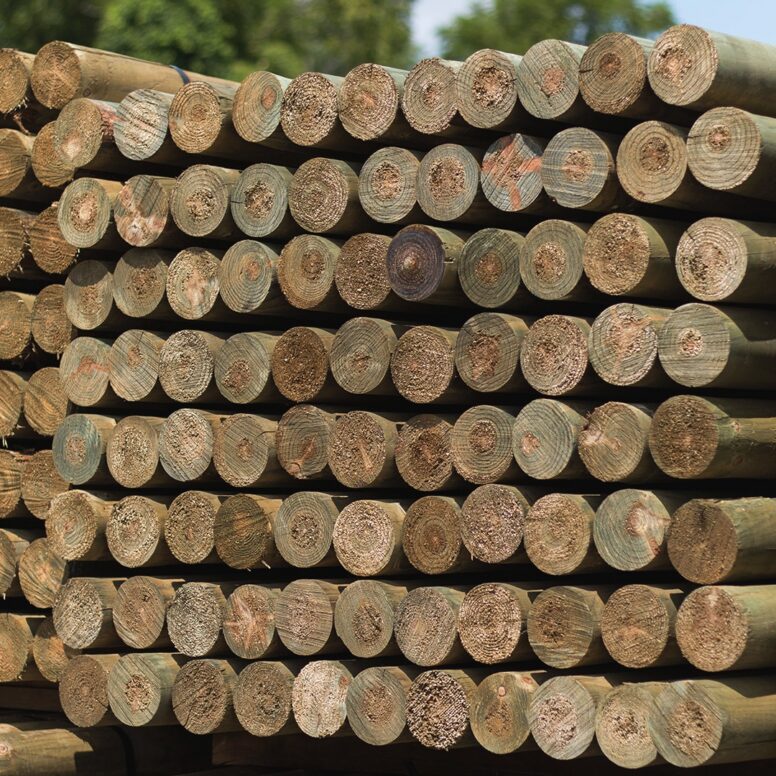 posts2.jpg Pine Post Stacked